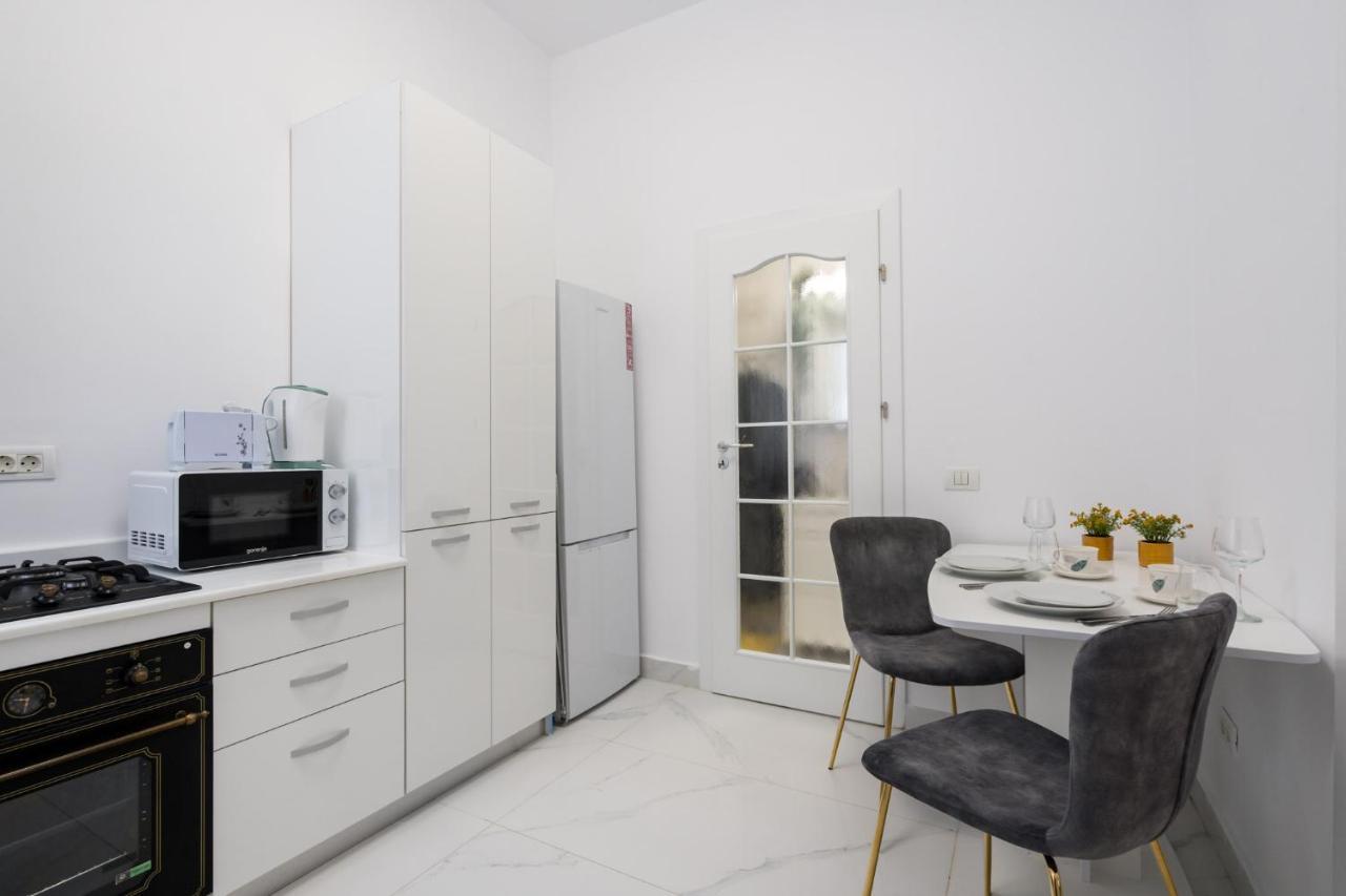 Sunset-Apartment Bucureşti Ngoại thất bức ảnh